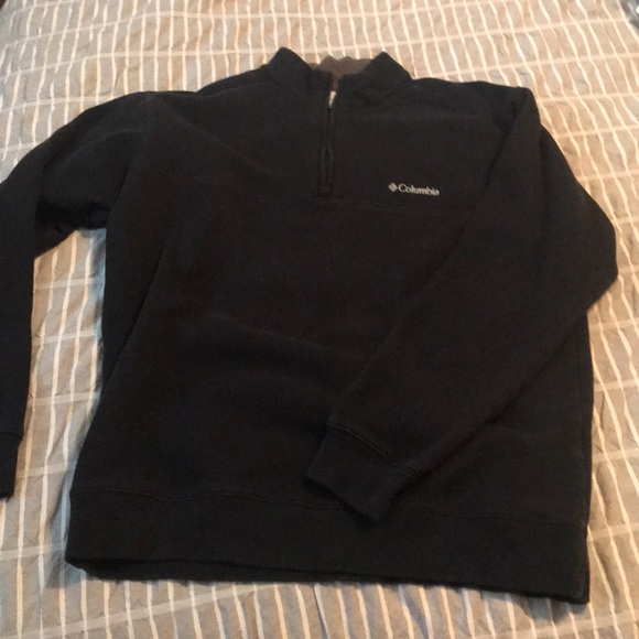 Columbia Other - Black Columbia pullover, Medium